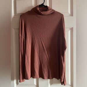 Size Lg Burnt Orange LS Top